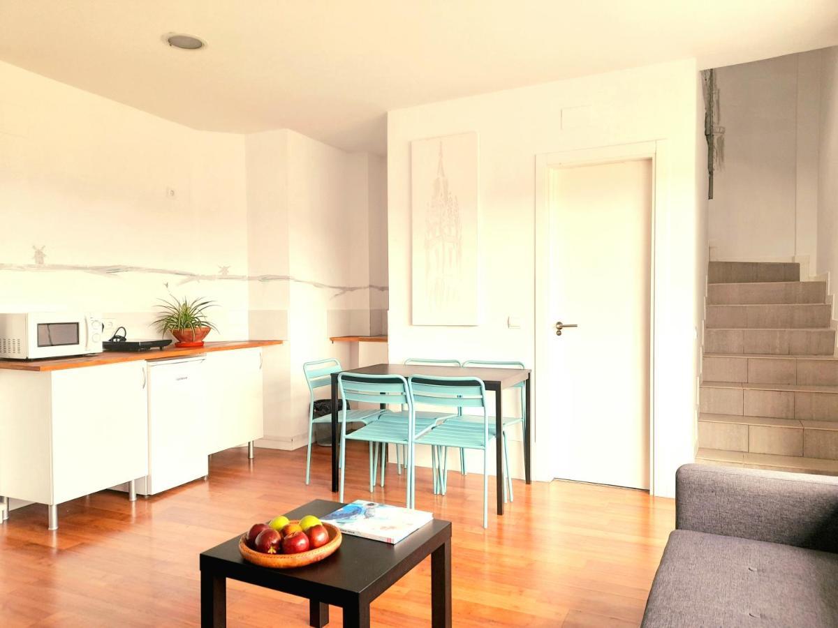 Toletum Cost Lofts Diáfanos O 2dormitorios Parking Municipal Gratis Al Aire Libre A 100m Apartamento Toledo