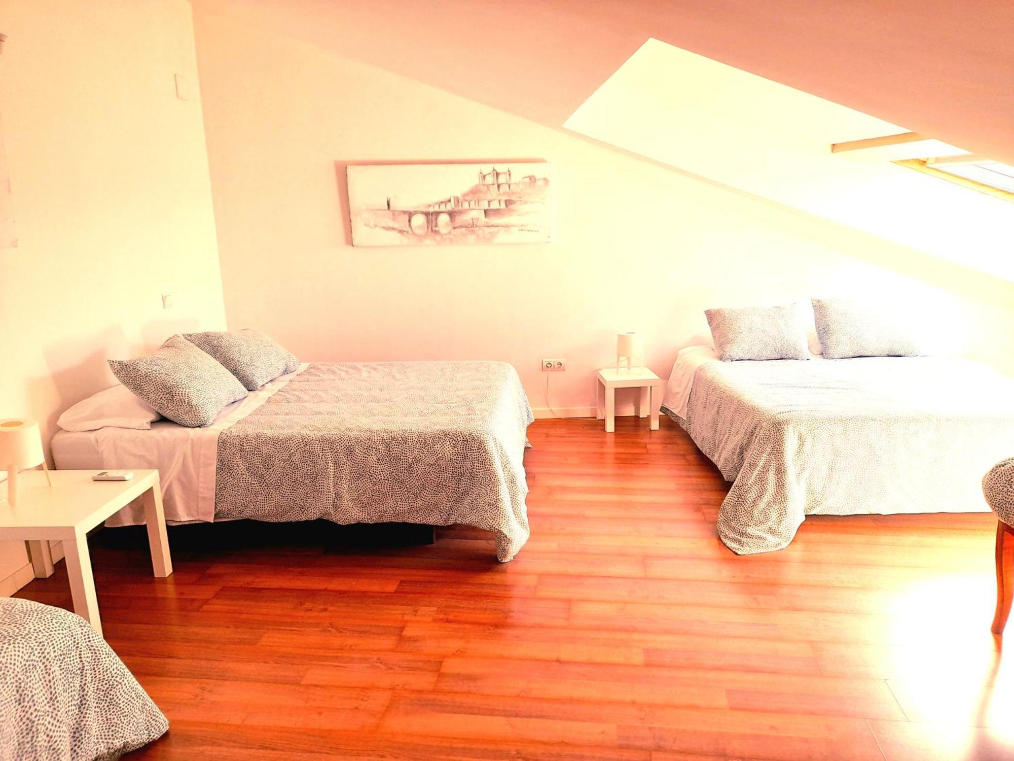 Toletum Cost Lofts Diáfanos O 2dormitorios Parking Municipal Gratis Al Aire Libre A 100m Apartamento *